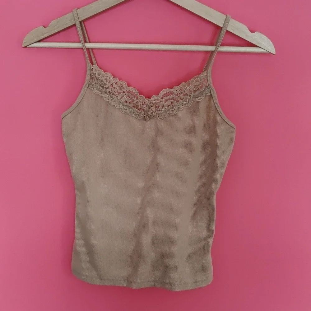 Tank top - Picture 1 of 2